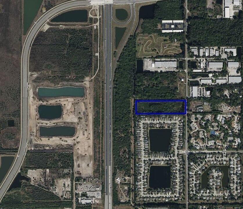 2nd image of 1080 S John Rodes Blvd
