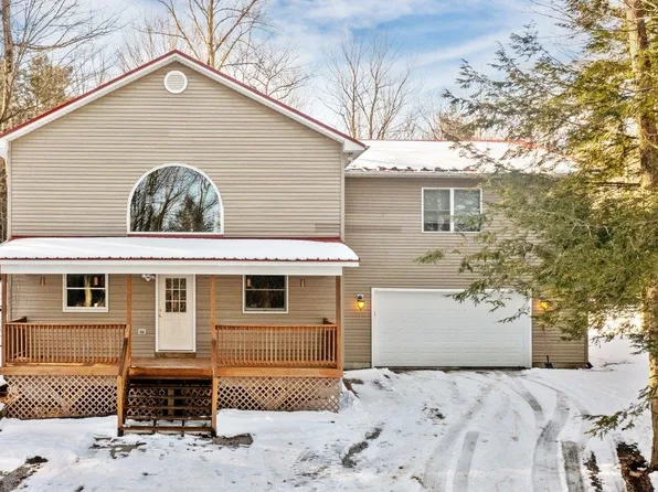 701 Jones Road, Highgate, VT 05459