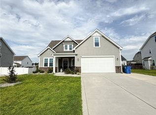 490 Bedford Dr, Raeford, NC 28376