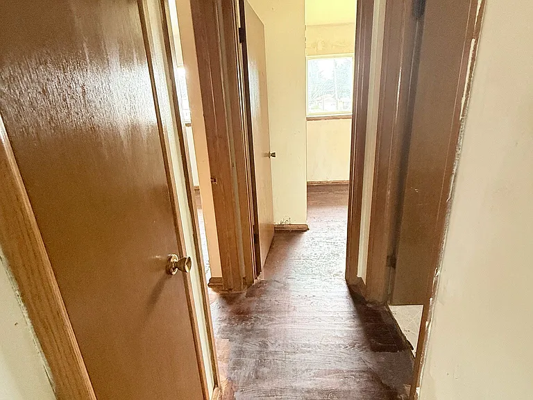 8043 W Appleton Ave #4 — Photo 6