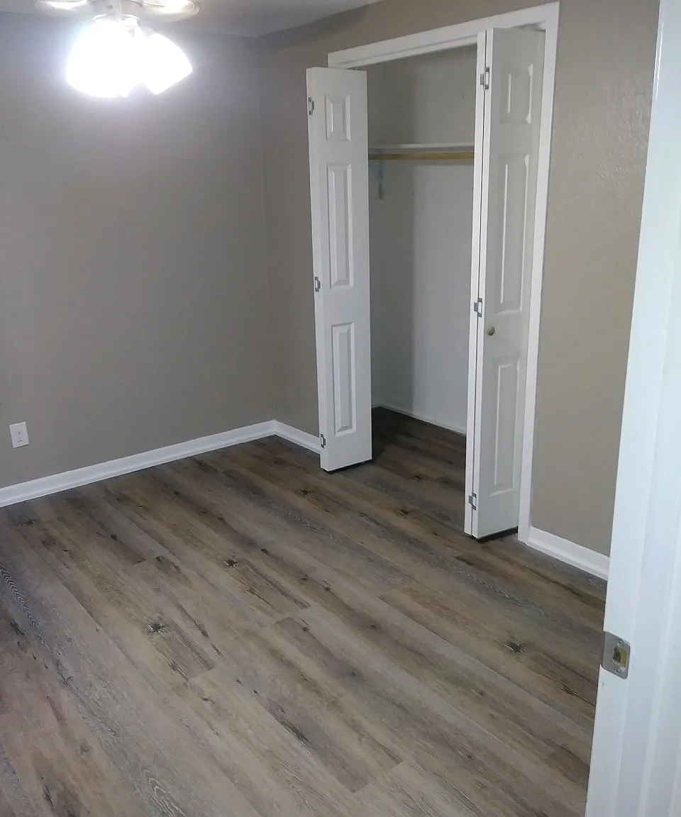 1/1 Apt ~ 1 Block from TSU — Photo 2