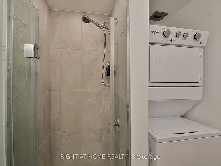 1612 Charles St #428 — Photo 37