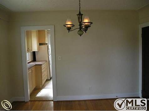 Formal Dining