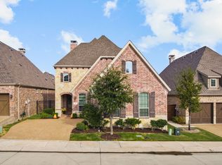 651 The Lakes Blvd, The Colony, TX 75056
