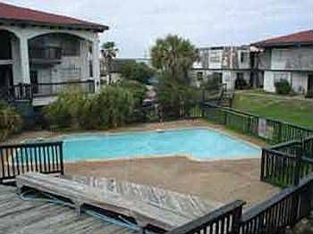 2nd image of 8008 Seawall Blvd