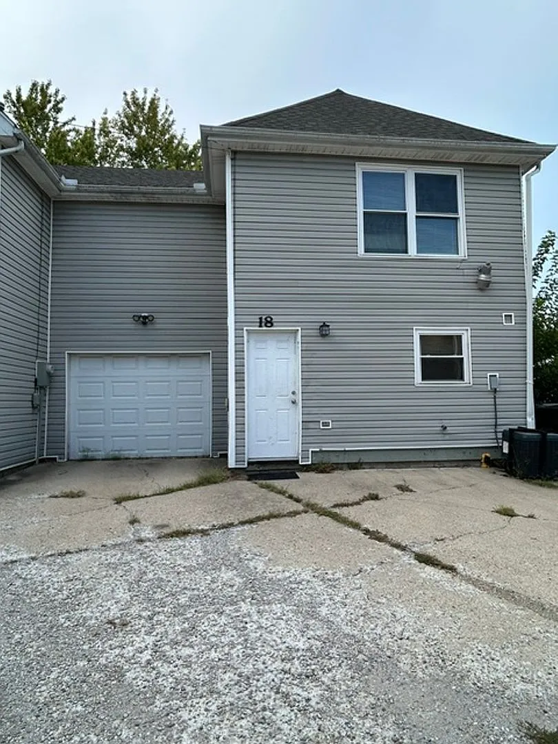 18-26 HOLT — Photo 4