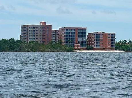 1st image of 14815 Laguna Dr APT 103