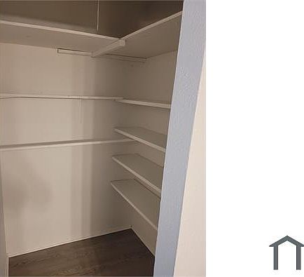 5th image of 6317 Redwood Ln