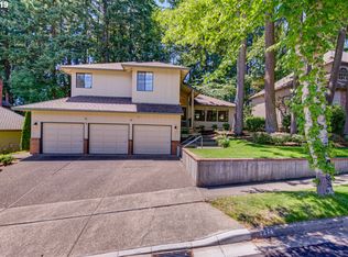 9845 SW Dapplegrey Loop, Beaverton, OR 97008