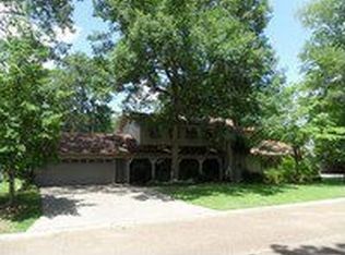 1020 Mockingbird Pl, Magnolia, AR 71753