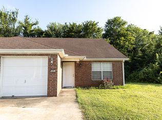 1293 E Fairlane St, Fayetteville, AR 72701