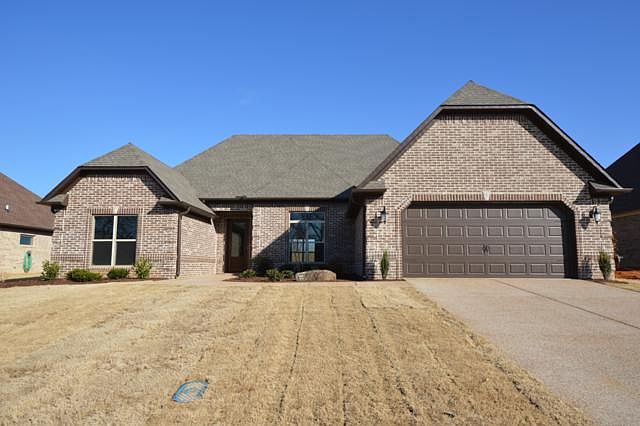 1st image of 257 Greenhill Dr