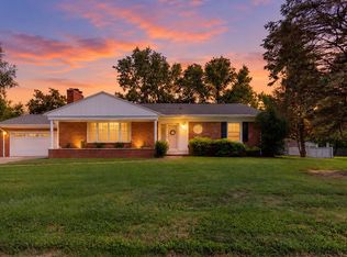7001 Monroe Ave, Evansville, IN 47715