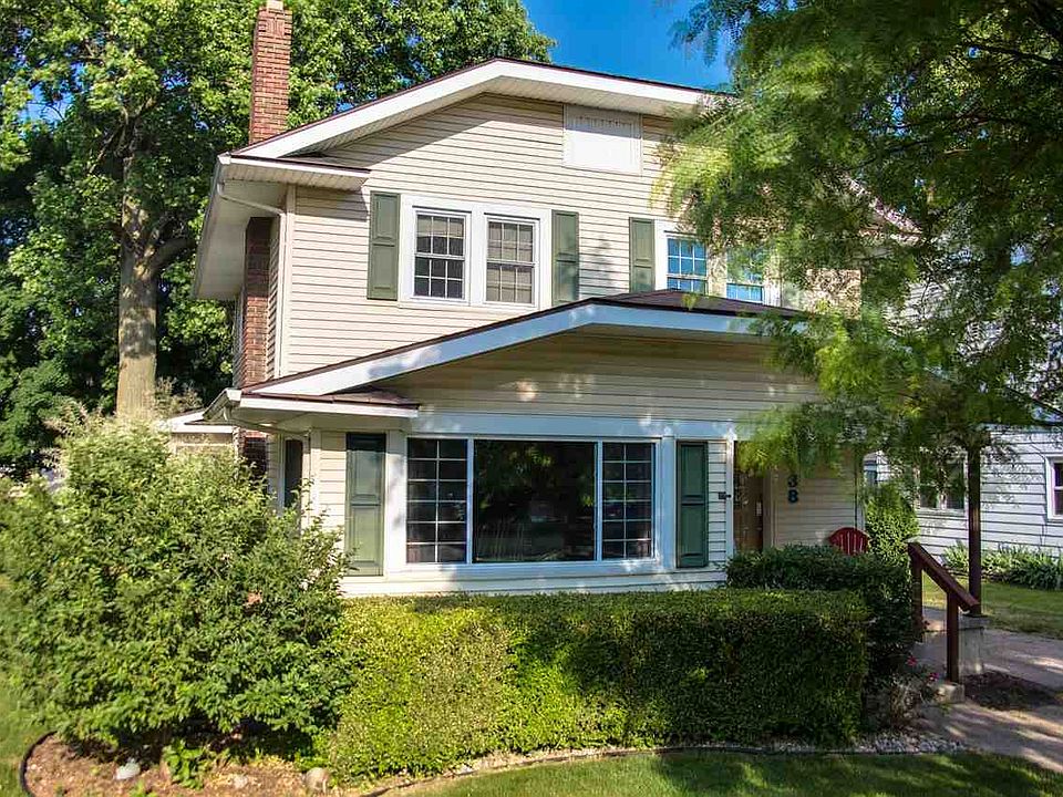 1st image of 138 Manor Ave