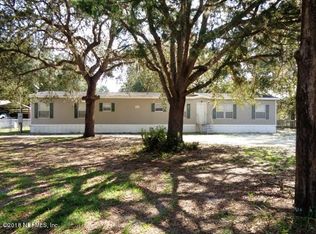 108 Hibiscus Dr, Interlachen, FL 32148