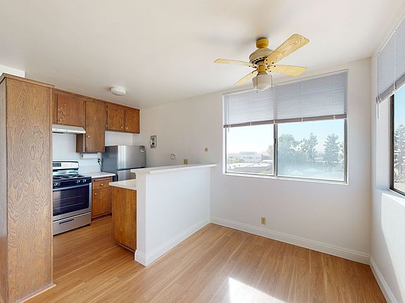 3rd image of 1170 College View Dr APT 3