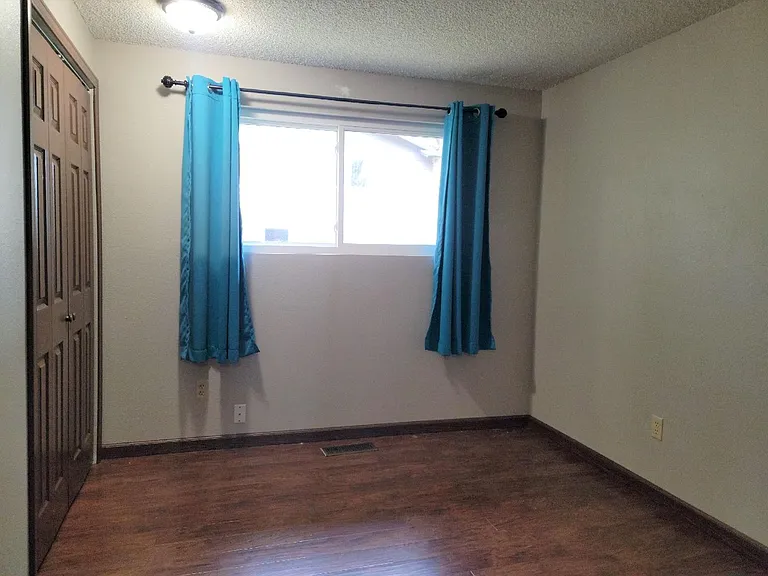 91 NE View Ridge Dr — Photo 14