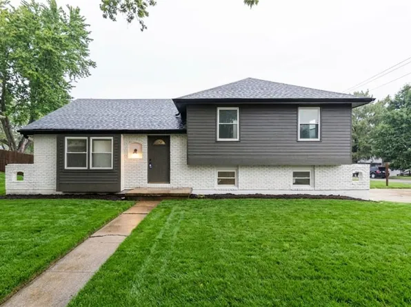 1900 Karlton Way, Excelsior Springs, MO 64024