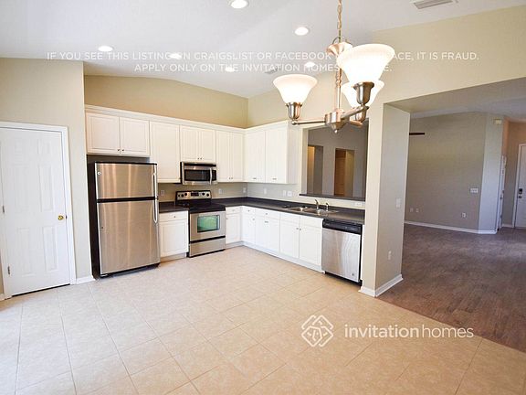 5th image of 6860 Lake Eaglebrooke Dr