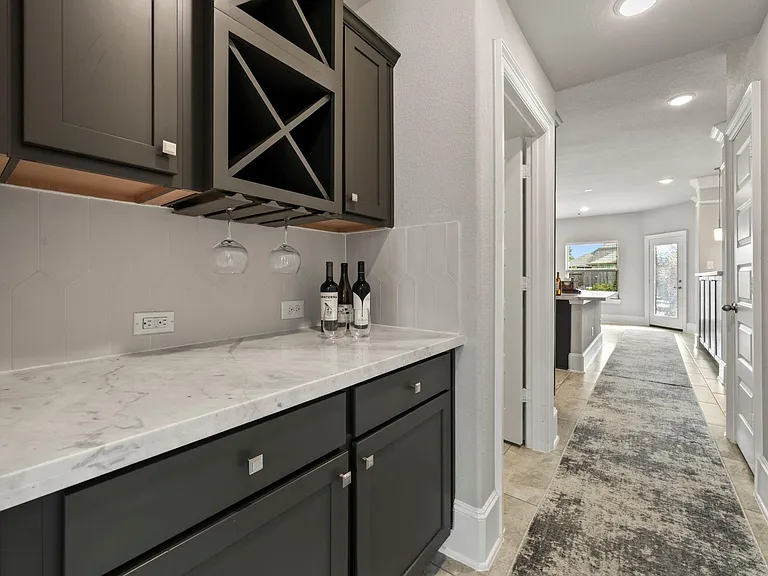 3938 Avalon Ridge Dr — Photo 13