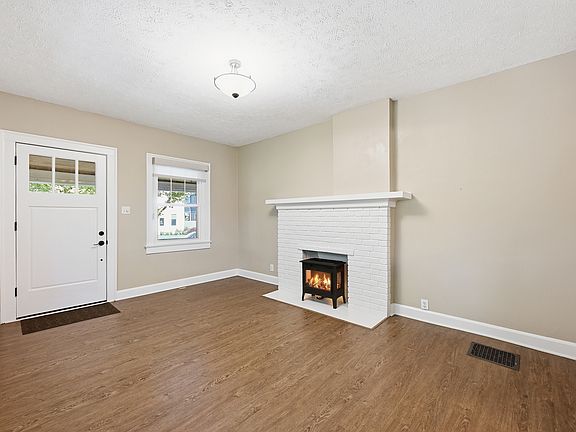 2nd image of 6039 Guilford Ave