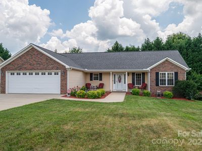 515 E Carpenter St, Maiden, NC, 28650