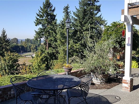 3rd image of 5104 110th Avenue Ct E