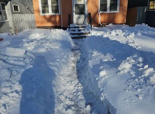 209 9th St E #B, Saskatoon, SK S7N0A3