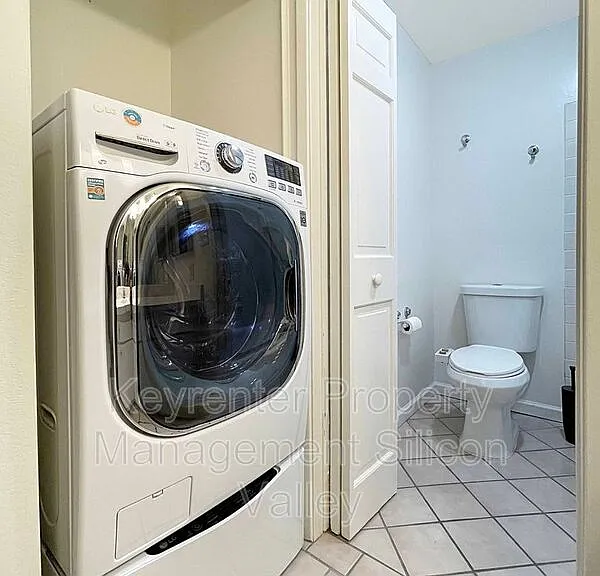 400 Ortega Ave #211 — Photo 11