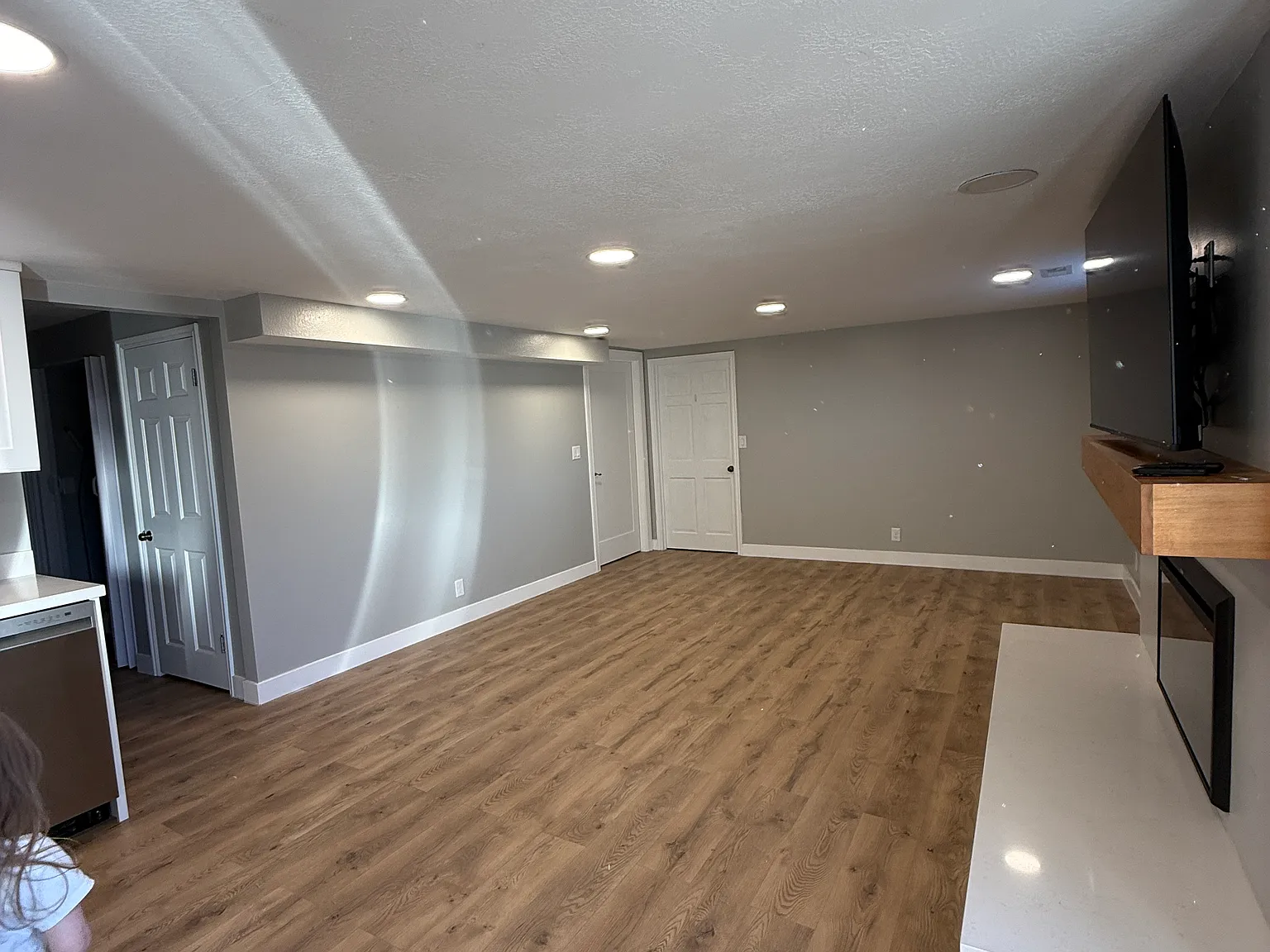 Studio, 650 sqft, $1,800 — Photo 4