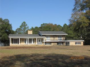 7425 Pake Rd, Saraland, AL 36571