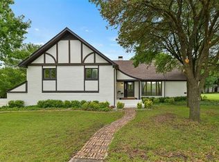 1424 Country Club Rd, Argyle, TX 76226