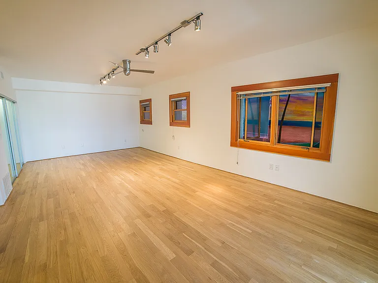 8 Brooks Ave #11 — Photo 22