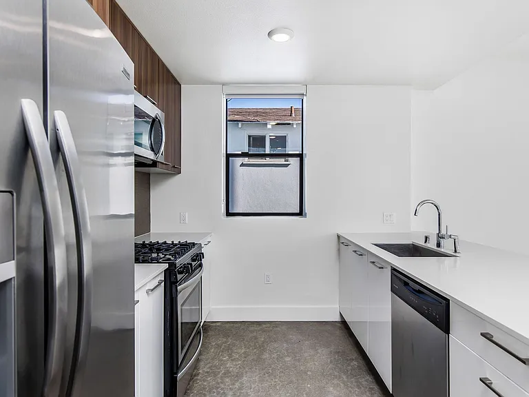 H Wood Apartments LLC — Photo 33