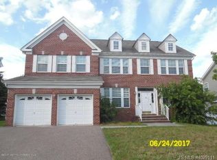 46 Freedom Hills Dr, Barnegat, NJ 08005