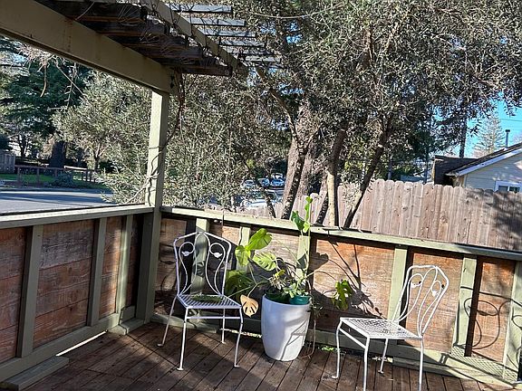Front deck