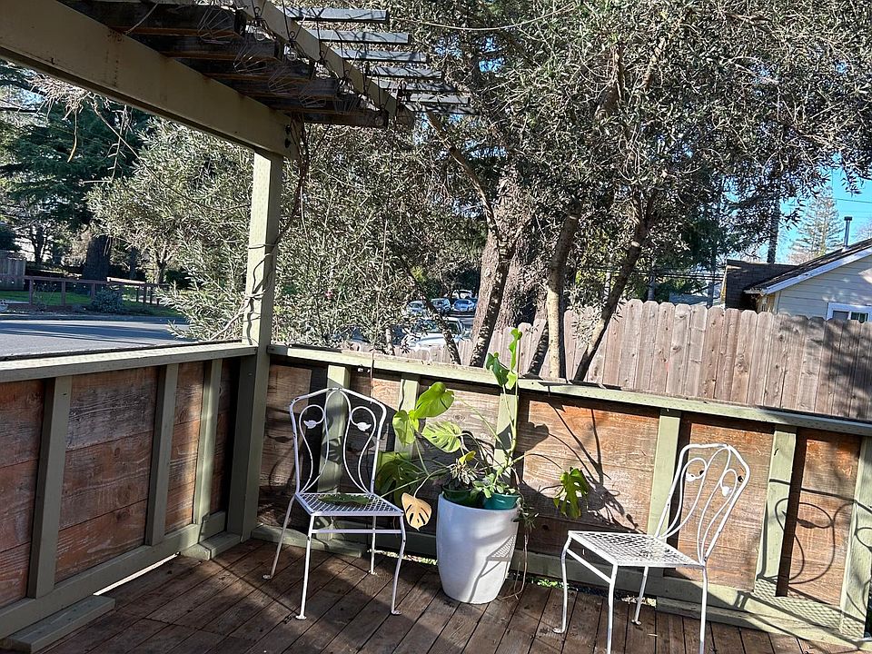 Front deck