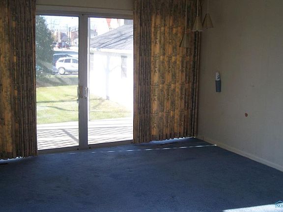 4th image of 246 S Prospect St