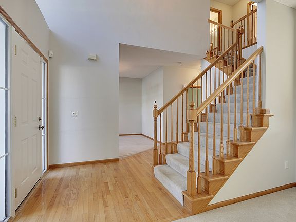 4th image of 2689 Eagle Valley Dr