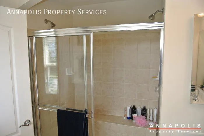 902 Kestrel Ct — Photo 13