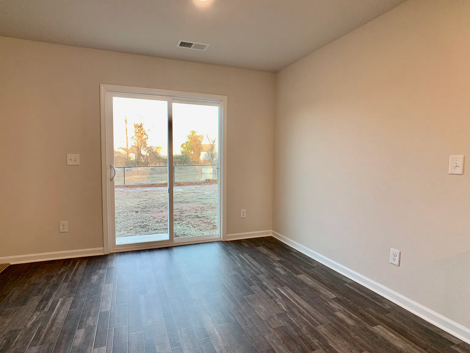 Home in Autumn Lakes SD — Photo 4