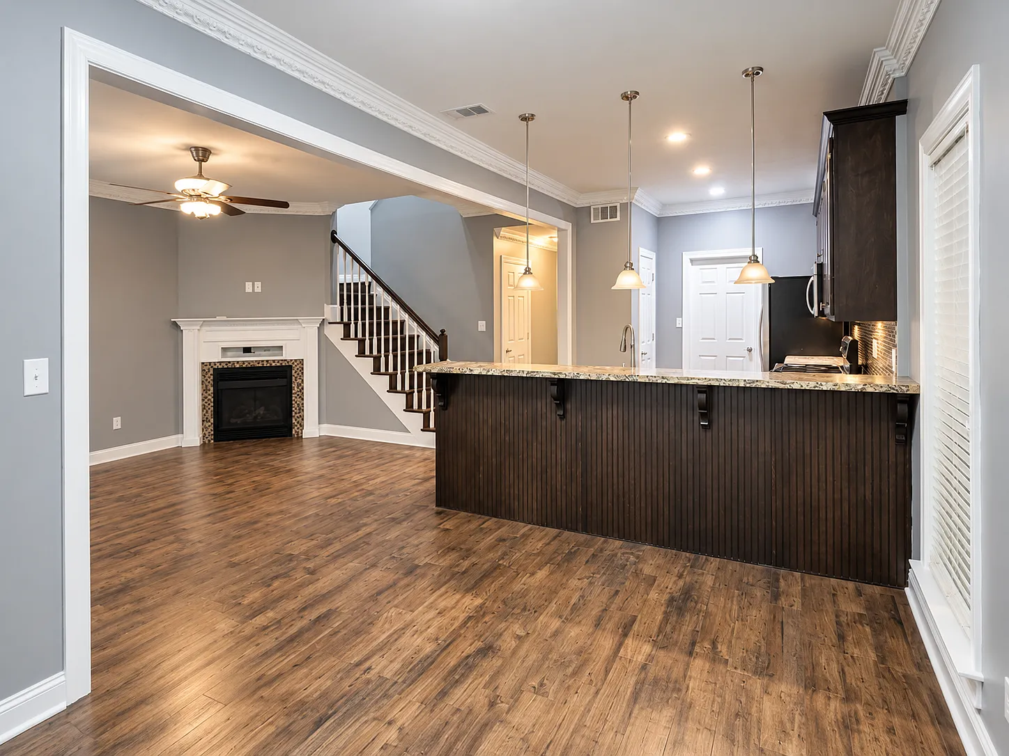 3 bed, 2.5 bath, 1750 sqft, $2,500 — Photo 3