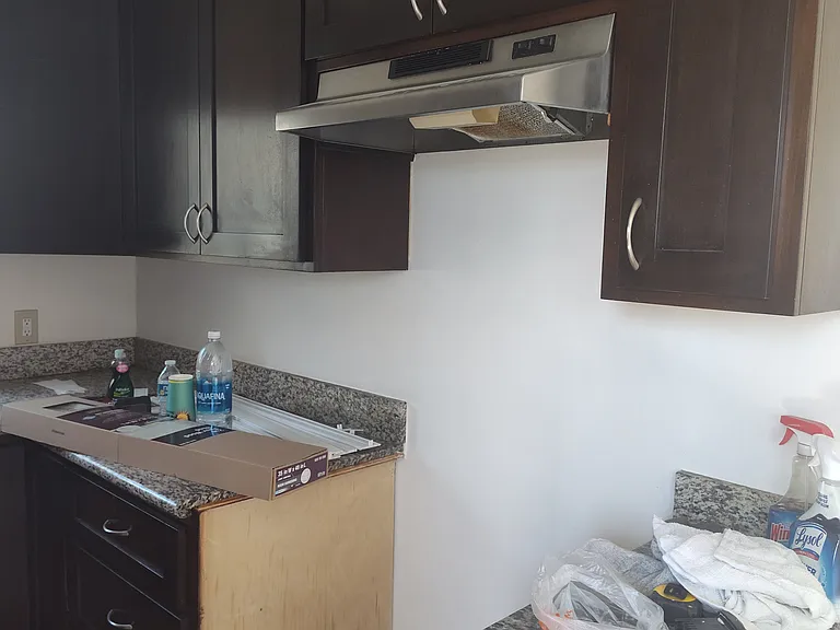 8122 Victoria Ave #B — Photo 7