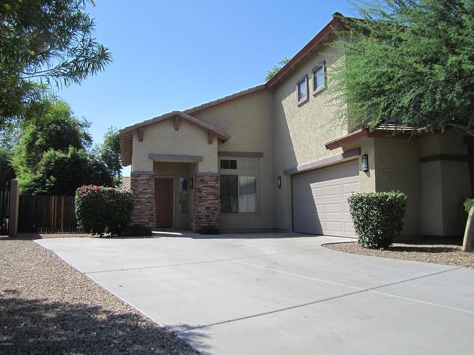 1st image of 15361 W Cottonwood Cir