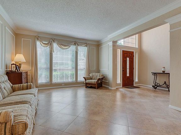 4th image of 4209 Pecan Grove Ln
