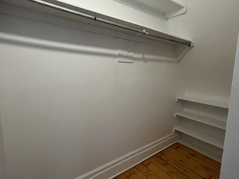 301 Wilbrod St #7 — Photo 13