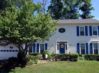 13852 Springstone Dr, Clifton, VA 20124