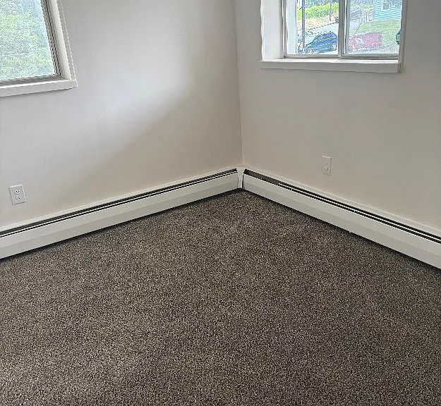 250 S Front St #2 — Photo 3