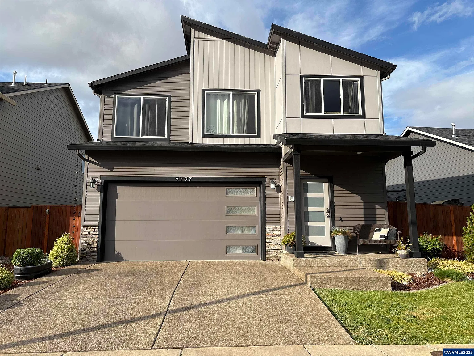 4507 NE Sagecrest St photo 1