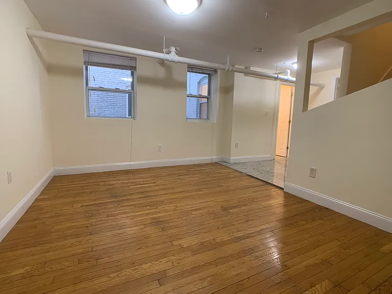 80 Gordon Street — Photo 13